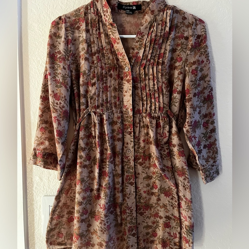 Country print, flower top